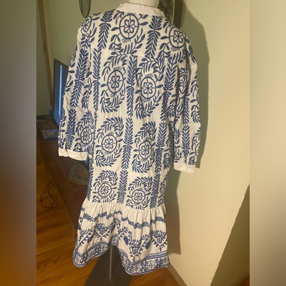 Zara White and Blue Floral Long Dress - Picture 3 of 4